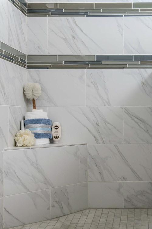 How to Customize Your Shower with Niches, Benches and Even a Soap